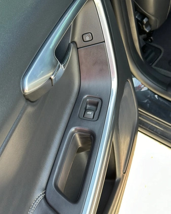 Volvo V60 cena 46500 przebieg: 260000, rok produkcji 2014 z Olsztyn małe 232
